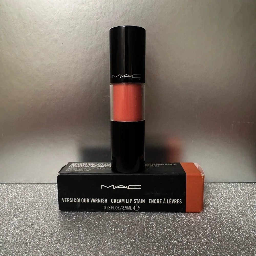 MAC Versicolor Varnish Lipstick Lipstain Nude Coral Lip Color Like New